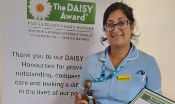 Community nurse receives international DAISY award